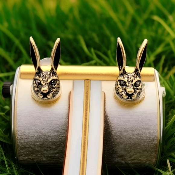 Vintage Jewelry - Vintage Estate Bunny Rabbit Crystal Stud Gold Earrings